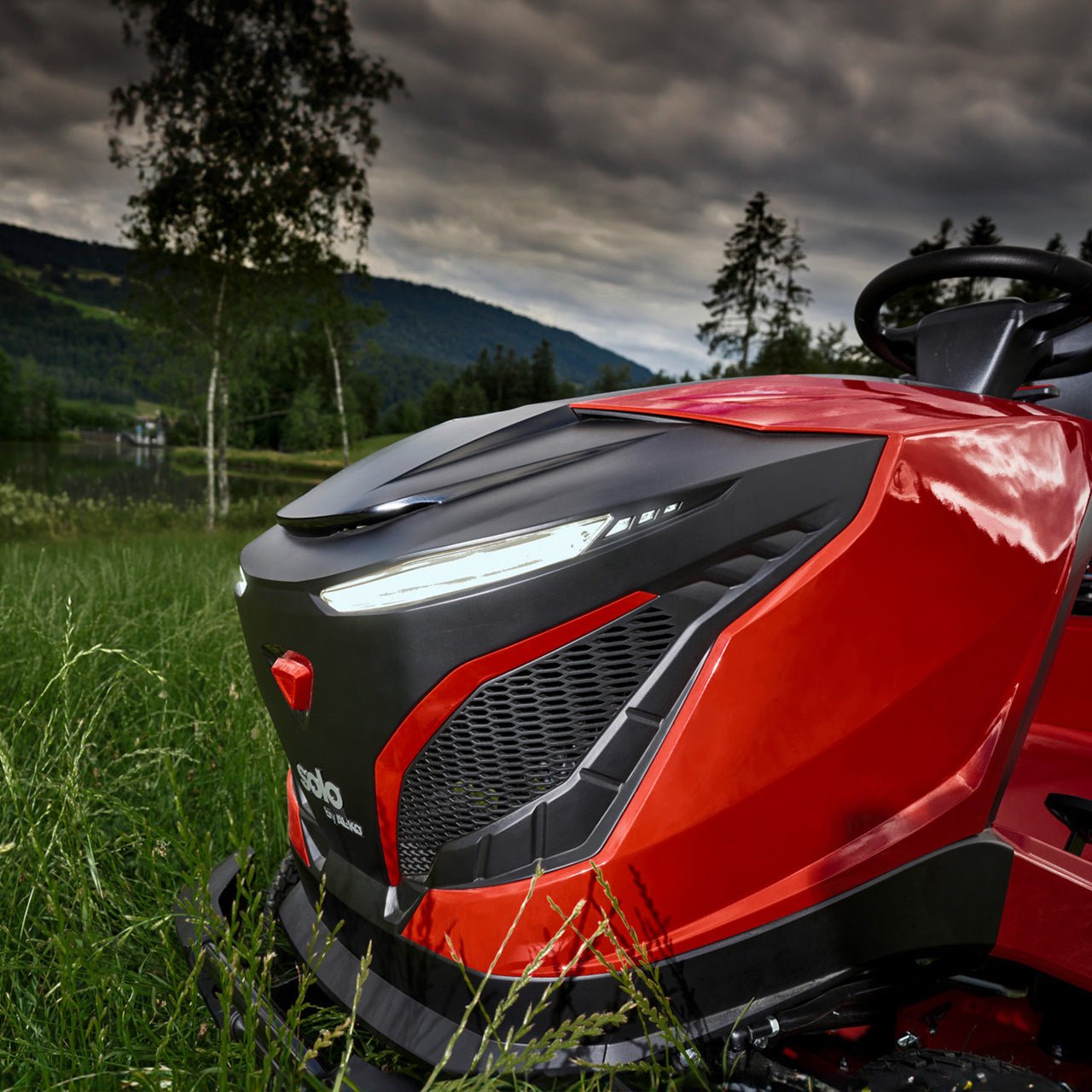 solo by AL-KO Premium T22-105.4 HD V2 SD Petrol Rear Collect Lawn Tractor 105cm - Image 9