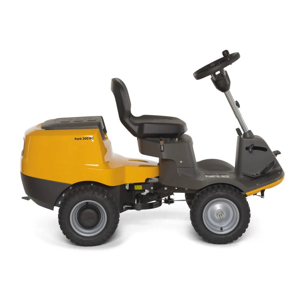 STIGA Park 300RC Petrol Front Mower - Image 5