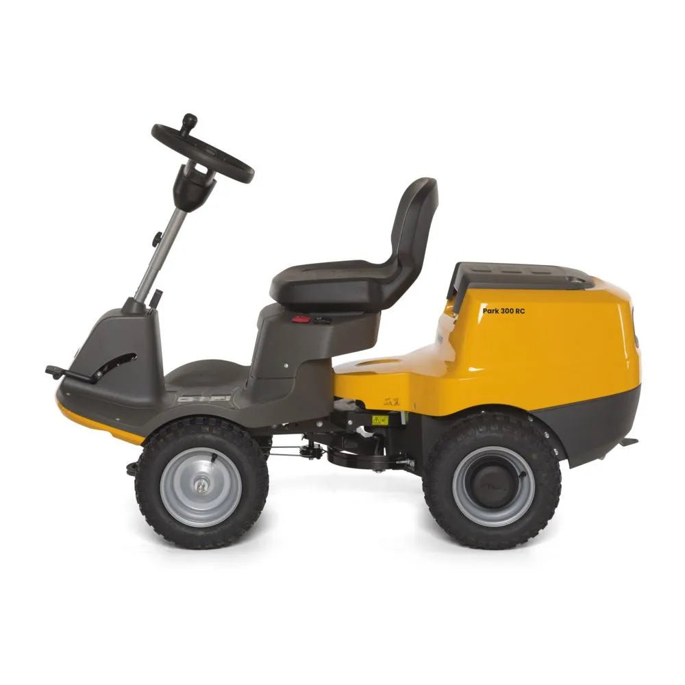 STIGA Park 300RC Petrol Front Mower - Image 6